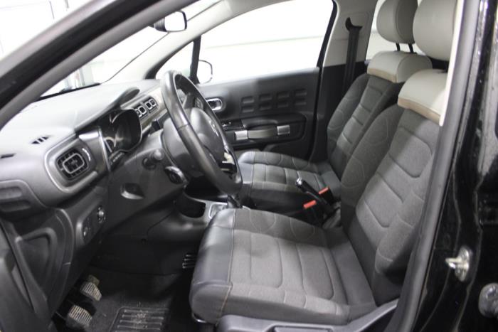 Citroen C3 1.2 12V e-THP PureTech 110 Sloopvoertuig (2022, Zwart)