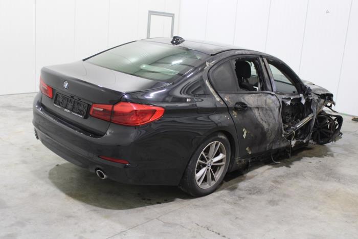BMW 5 serie 520d 2.0 TwinPower Turbo 16V Sloopvoertuig (2018, Zwart)
