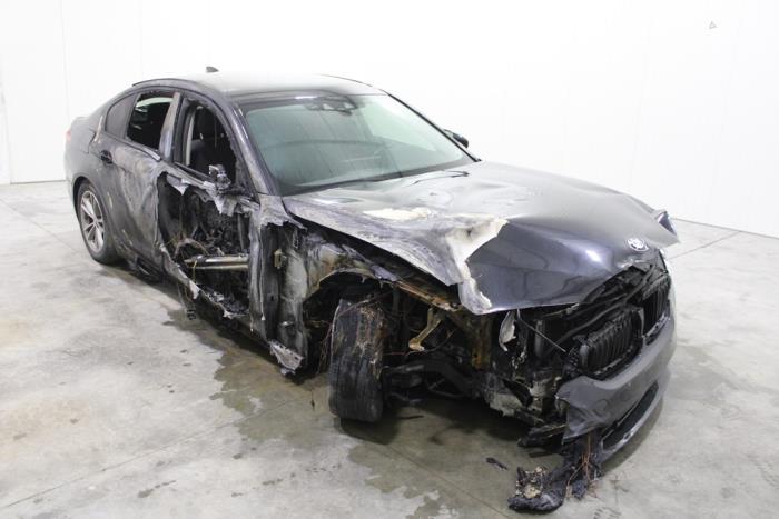 BMW 5 serie 520d 2.0 TwinPower Turbo 16V Sloopvoertuig (2018, Zwart)