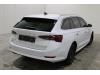 Skoda Octavia Combi 2.0 TDI GreenTec 16V Sloopvoertuig (2023, Wit)