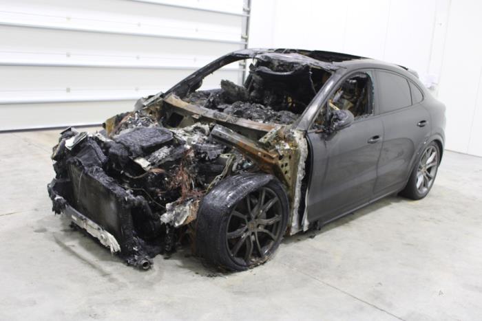 Cayenne III (9YA), SUV, 2017