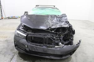 BMW 5 serie Touring 518d 2.0 TwinPower Turbo 16V Mild Hybrid Sloopvoertuig (2020, Grijs)
