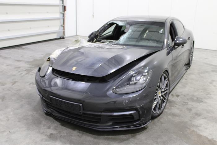 Panamera (971G), Voiture à hayon inclinée, 2016 / 2023