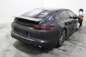 Porsche Panamera 4.0 V8 4S Diesel Sloopvoertuig (2019, Grijs)
