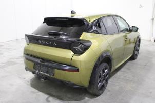 Lancia Ypsilon 1.2 Turbo Hybrid Sloopvoertuig (2025, Geel)