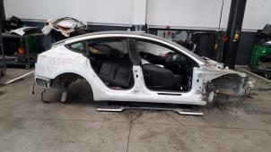 Tesla Model 3 Sloopvoertuig (2023, Wit)