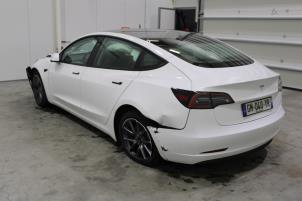Tesla Model 3 Sloopvoertuig (2023, Wit)