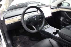 Tesla Model 3 Sloopvoertuig (2023, Wit)