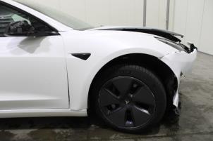 Tesla Model 3 Sloopvoertuig (2023, Wit)