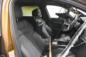 Audi A6 Avant 2.0 35 TDI Mild hybrid Sloopvoertuig (2023, Geel)