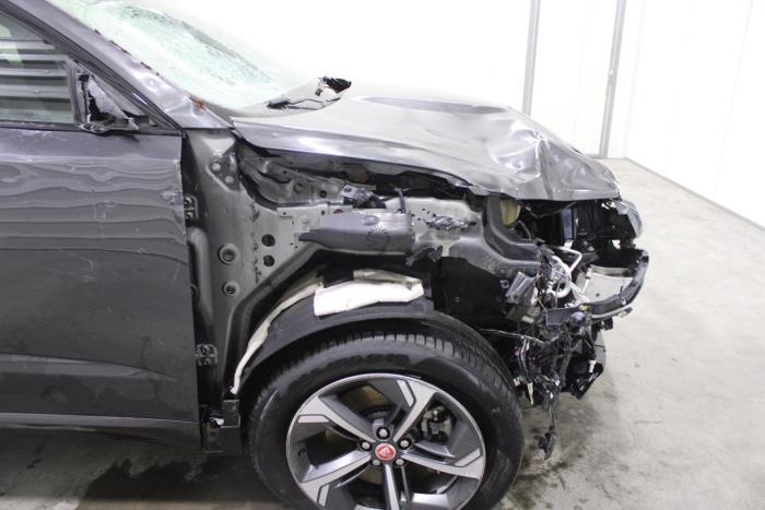 Jaguar E-Pace 1.5 P300e 12V AWD Sloopvoertuig (2022, Grijs)