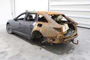 Audi A6 Avant 2.0 16V 50 TFSI e Mild hybrid Quattro Sloopvoertuig (2023, Grijs)