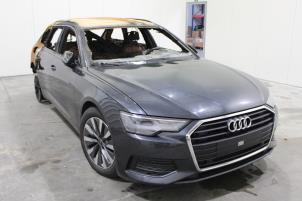 Audi A6 Avant 2.0 16V 50 TFSI e Mild hybrid Quattro Sloopvoertuig (2023, Grijs)