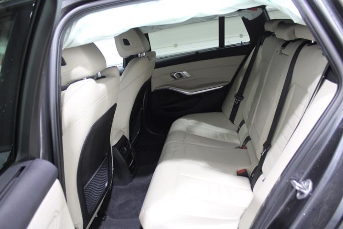 BMW 3 serie Touring 320e 2.0 TwinPower Turbo 16V Sloopvoertuig (2022, Grijs)