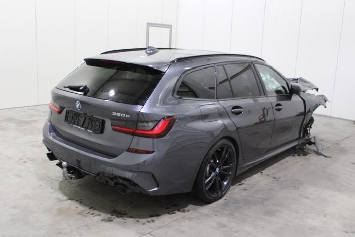 BMW 3 serie Touring 320e 2.0 TwinPower Turbo 16V Sloopvoertuig (2022, Grijs)