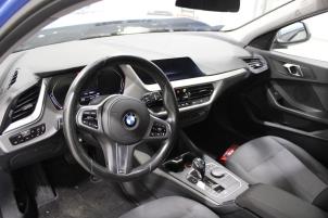 BMW 1 serie 118i 1.5 TwinPower 12V Sloopvoertuig (2020, Blauw)