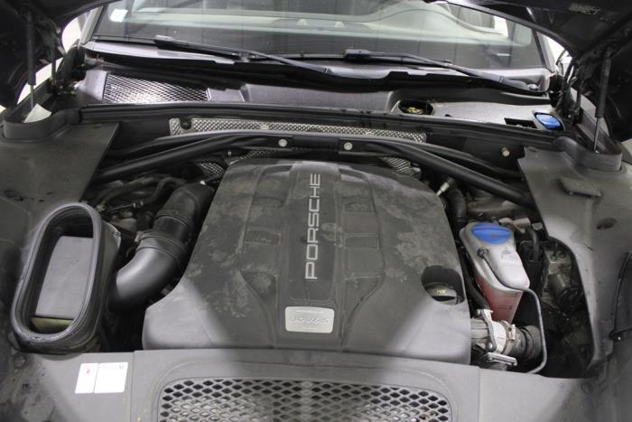 Porsche Macan 3.0 S Diesel V6 24V Sloopvoertuig (2015, Grijs)