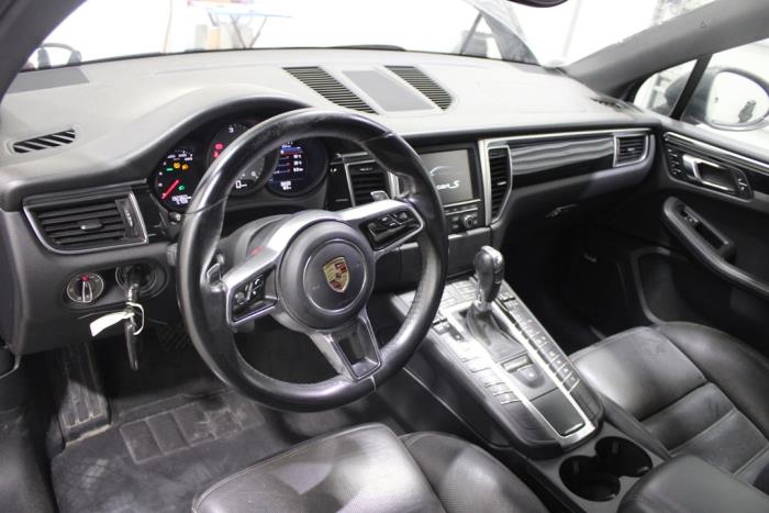 Porsche Macan 3.0 S Diesel V6 24V Sloopvoertuig (2015, Grijs)