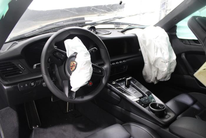 Porsche 911 V5616