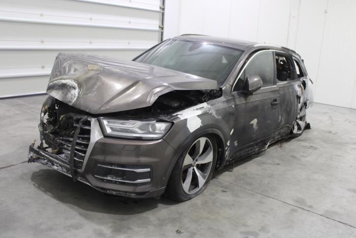 Audi Q7 (4MB/4MG) 3.0 TDI V6 24V