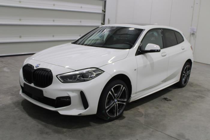 BMW 1 serie (F40) 118d 2.0 16V