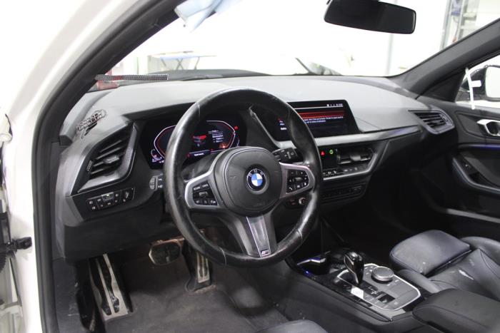 BMW 1-Serie V5642
