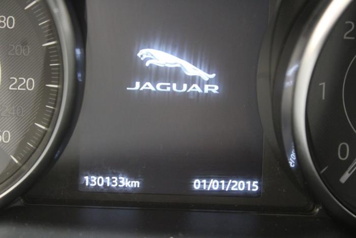 Jaguar E-Pace V5645