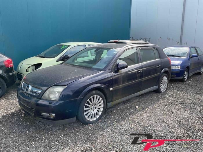 Opel Signum 2.2 direct 16V Sloopvoertuig (2005, Blauw)
