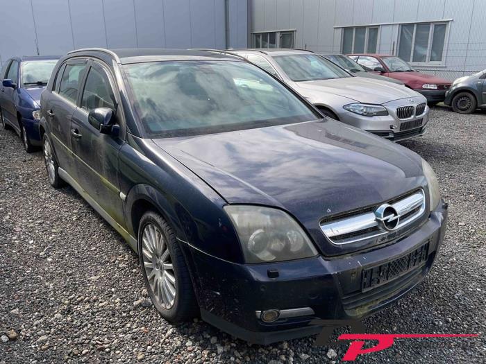 Opel Signum 2.2 direct 16V Sloopvoertuig (2005, Blauw)