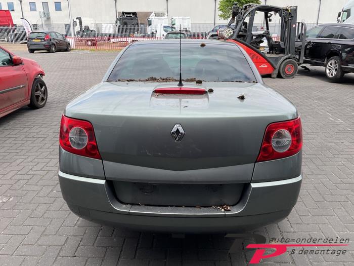 Renault Megane II CC 2.0 16V Sloopvoertuig (2005, Grijs)