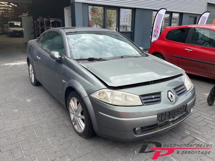 Renault Megane II CC 2.0 16V Sloopvoertuig (2005, Grijs)
