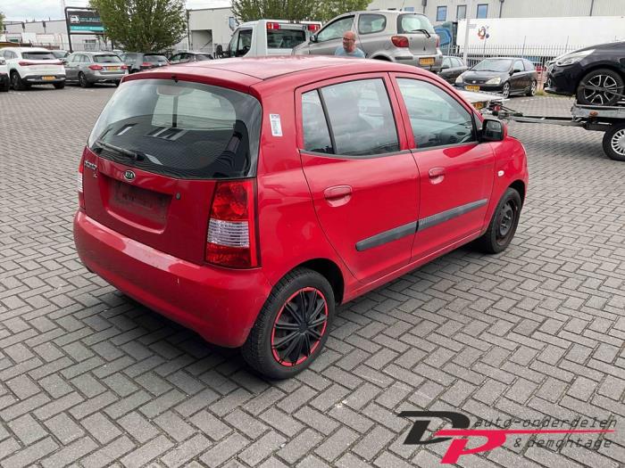 Kia Picanto 1.1 12V Sloopvoertuig (2004, Rood)