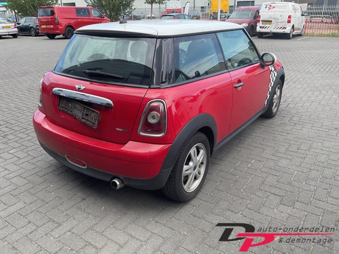 Mini Mini 1.6 16V Cooper Sloopvoertuig (2007, Rood)