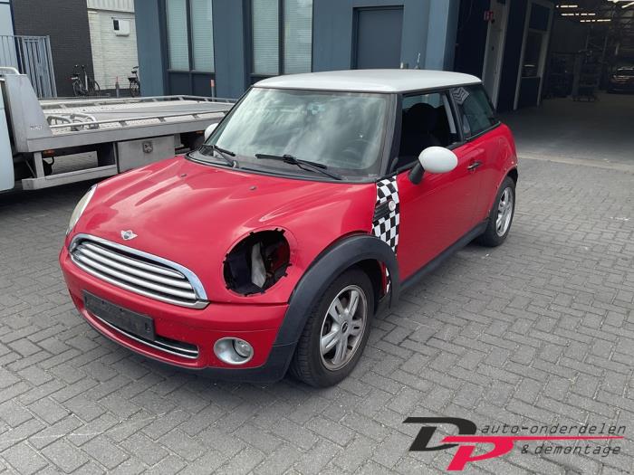 Mini Mini 1.6 16V Cooper Sloopvoertuig (2007, Rood)