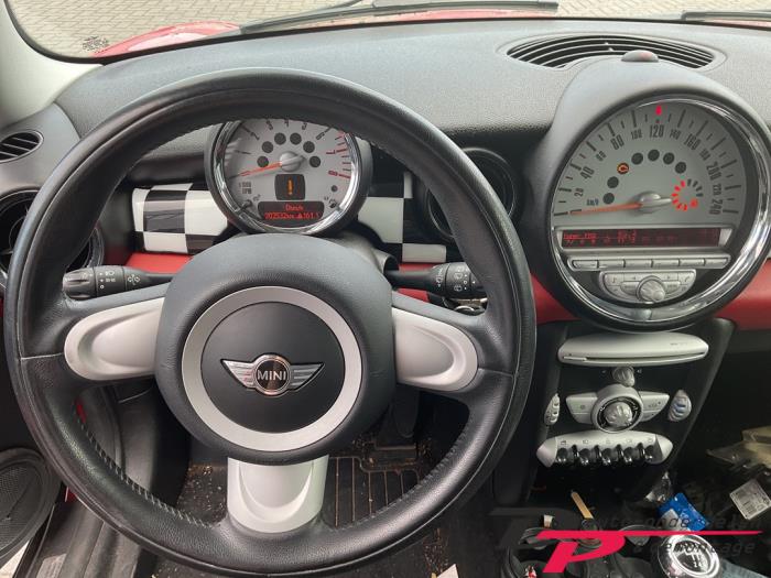 Mini Mini 1.6 16V Cooper Sloopvoertuig (2007, Rood)
