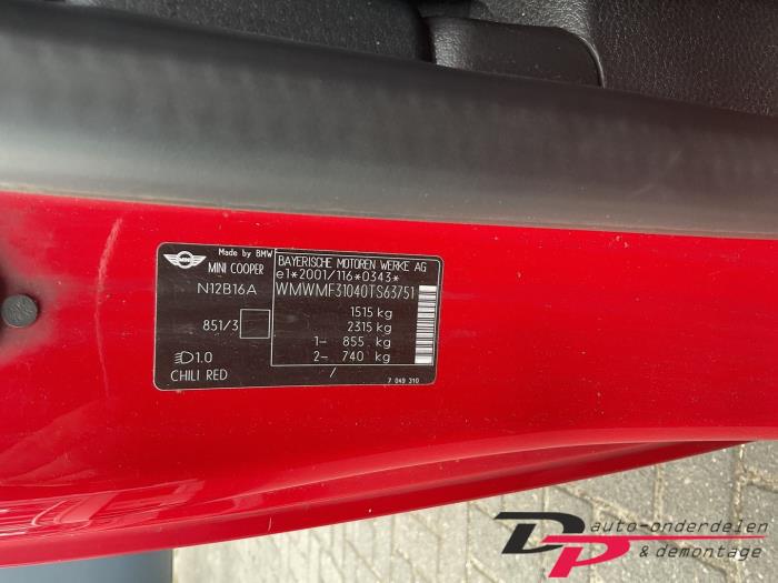 Mini Mini 1.6 16V Cooper Sloopvoertuig (2007, Rood)
