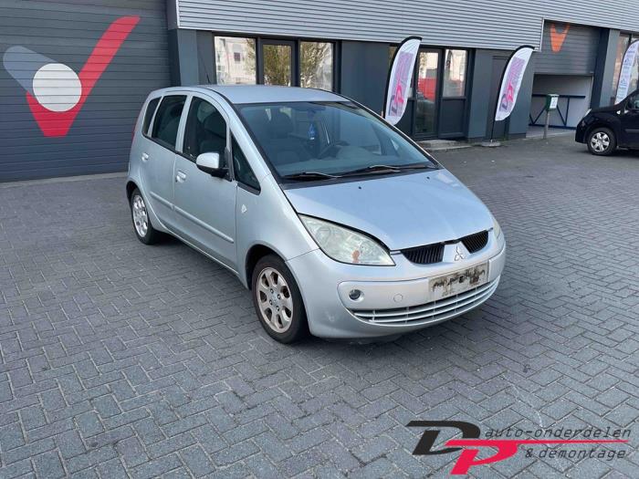 Mitsubishi Colt 1.3 16V Sloopvoertuig (2007, Grijs)