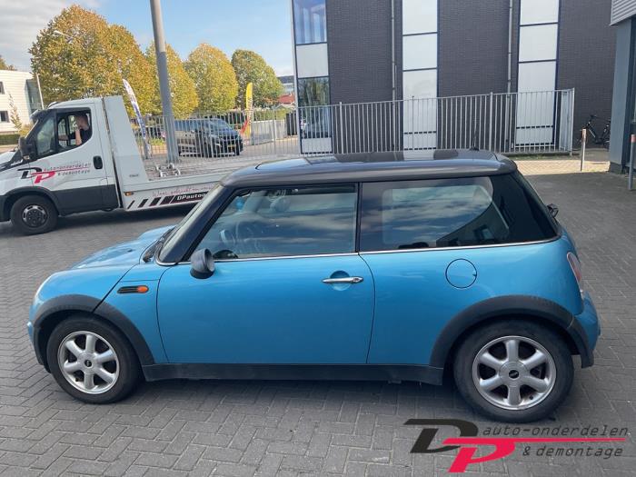 Mini Mini One/Cooper 1.6 16V One Sloopvoertuig (2004, Blauw)