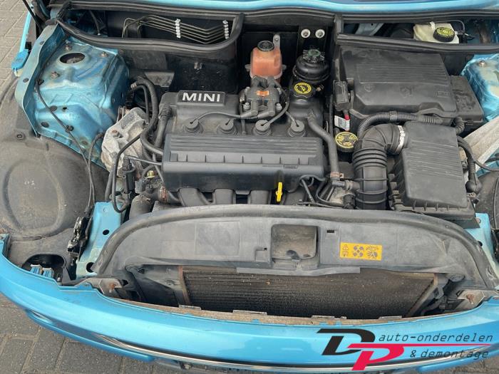 Mini Mini One/Cooper 1.6 16V One Sloopvoertuig (2004, Blauw)