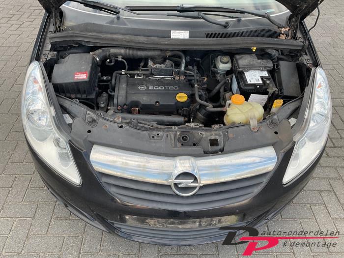 Opel Corsa D 1.2 16V Sloopvoertuig (2006, Zwart)