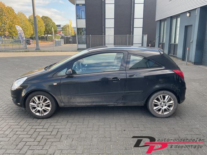 Opel Corsa D 1.2 16V Sloopvoertuig (2006, Zwart)