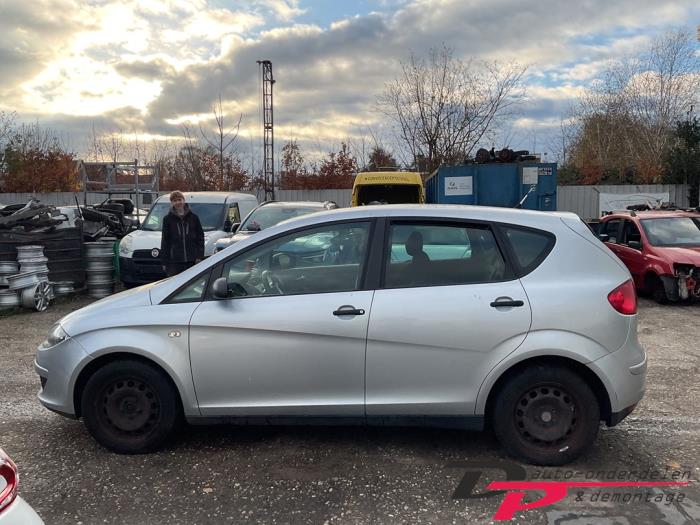 Seat Altea 1.6 Sloopvoertuig (2005, Grijs)