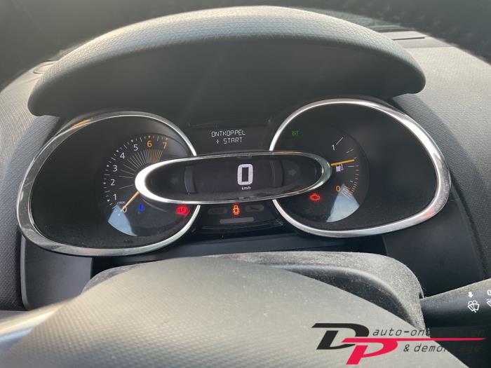 Renault Clio IV 0.9 Energy TCE 90 12V Sloopvoertuig (2014, Grijs)