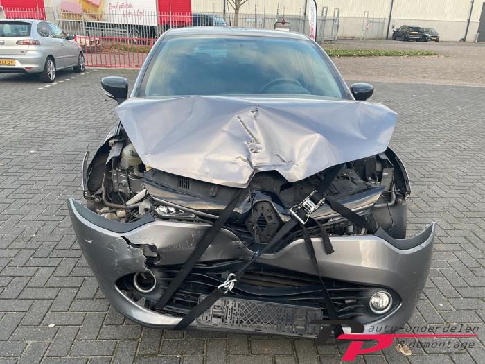 Renault Clio IV 0.9 Energy TCE 90 12V Sloopvoertuig (2014, Grijs)