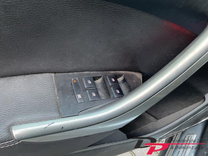 Opel Astra J Sports Tourer 1.4 16V ecoFLEX Sloopvoertuig (2011, Grijs)