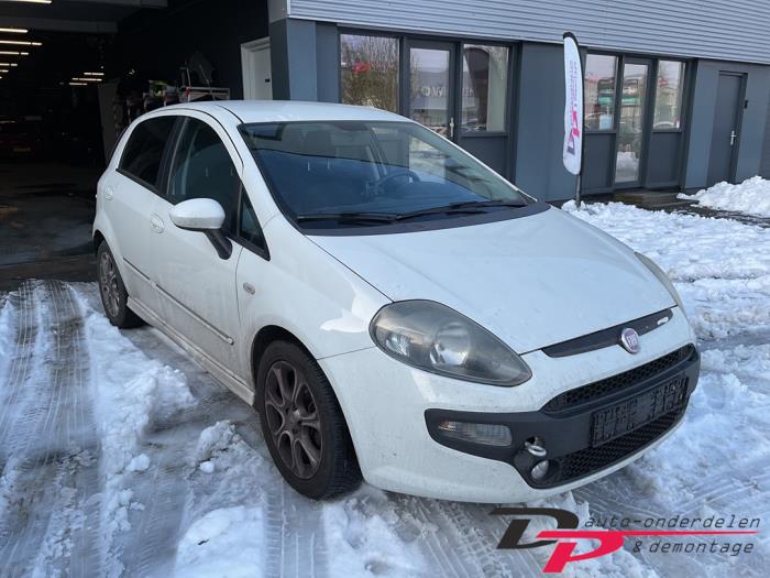 Fiat Punto Evo 1.3 JTD Multijet 85 16V Euro 5 Sloopvoertuig (2011, Wit)