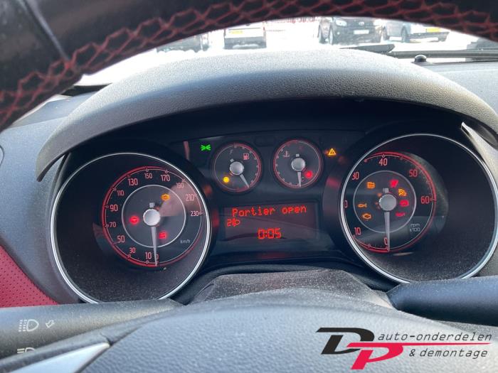 Fiat Punto Evo 1.3 JTD Multijet 85 16V Euro 5 Sloopvoertuig (2011, Wit)