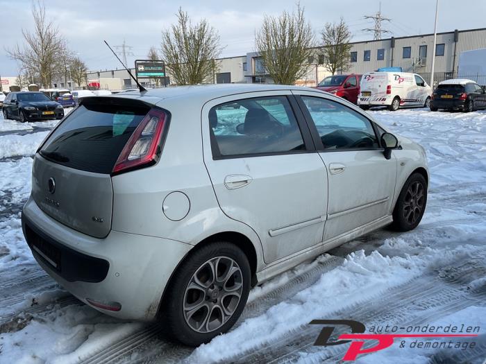 Fiat Punto Evo 1.3 JTD Multijet 85 16V Euro 5 Sloopvoertuig (2011, Wit)