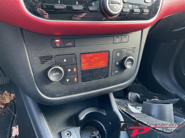 Fiat Punto Evo 1.3 JTD Multijet 85 16V Euro 5 Sloopvoertuig (2011, Wit)