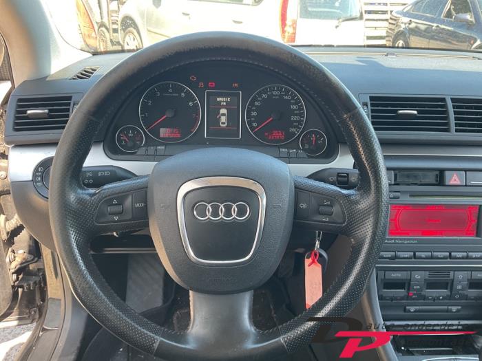 Audi A4 1.8 T 20V Sloopvoertuig (2007, Zwart)